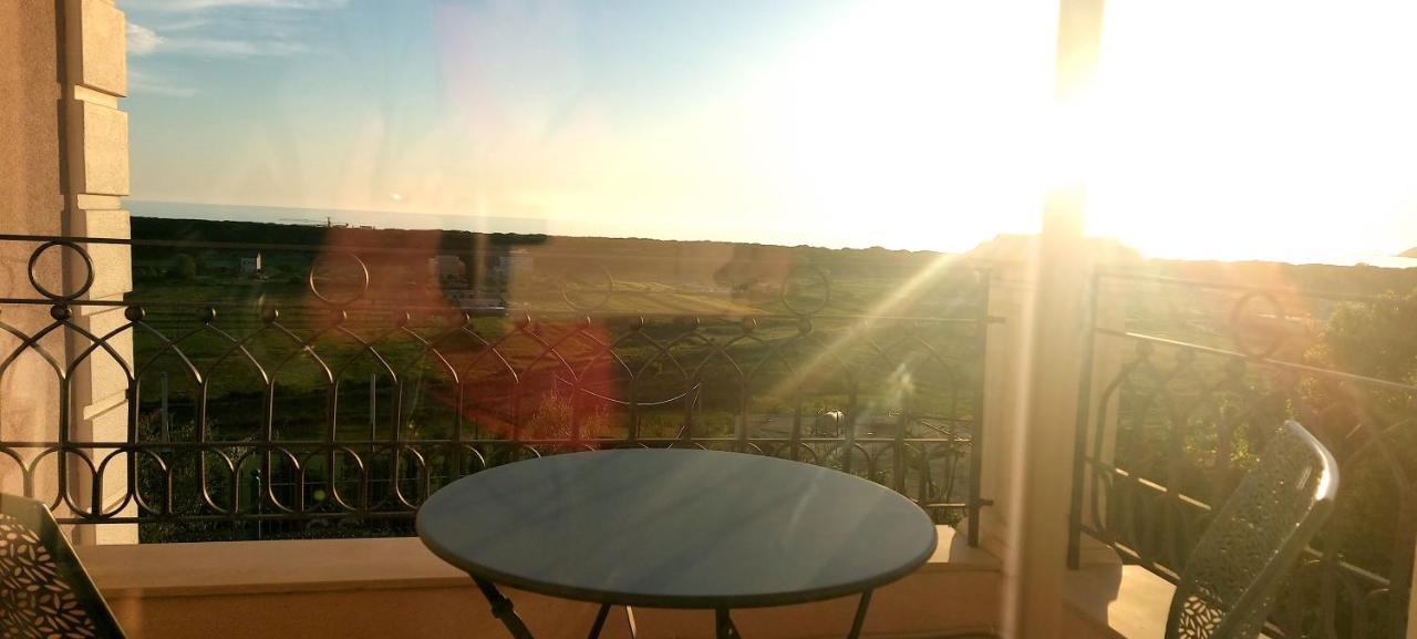Villa Luiss Panorama Durres Bagian luar foto