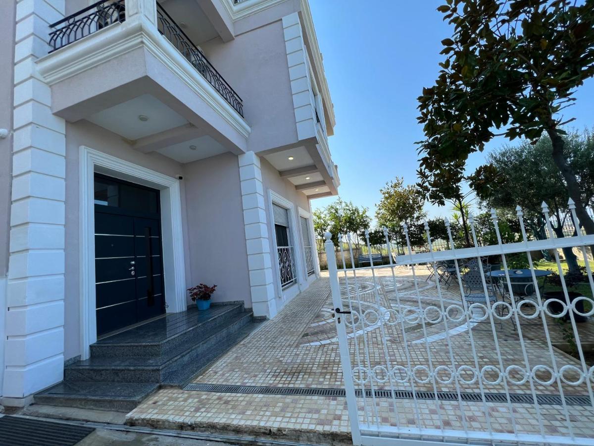 Villa Luiss Panorama Durres Bagian luar foto