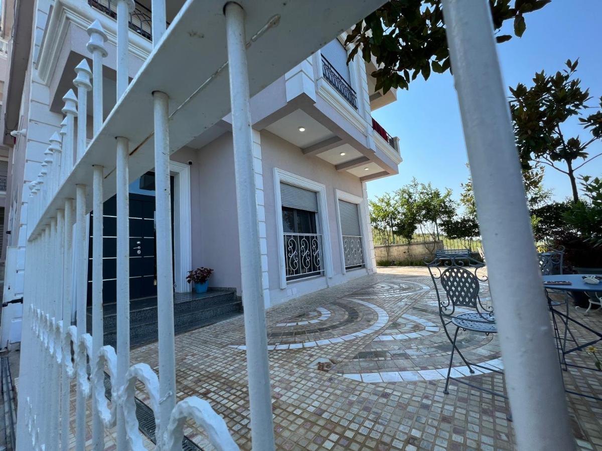 Villa Luiss Panorama Durres Bagian luar foto