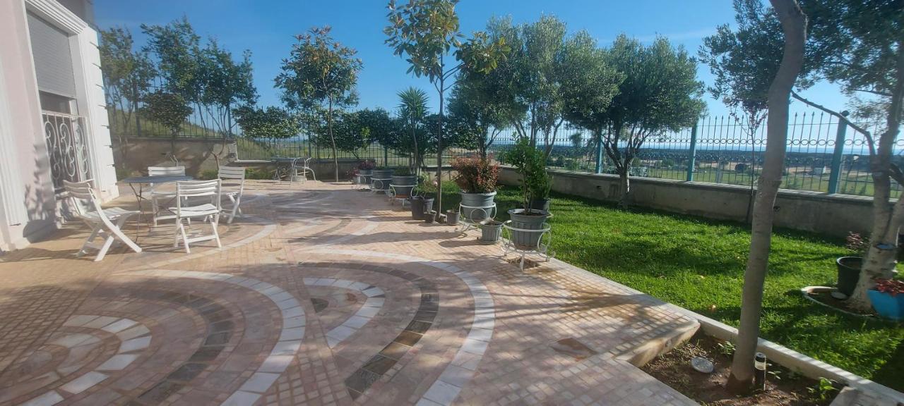 Villa Luiss Panorama Durres Bagian luar foto