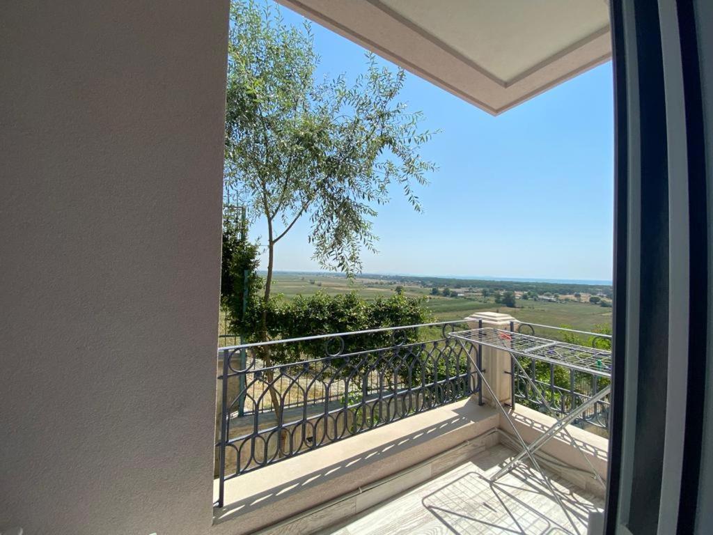 Villa Luiss Panorama Durres Ruang foto